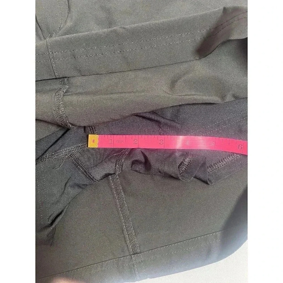 Eddie Bauer Travex Skort Skirt Solid Black Size 10 - Picture 4 of 6